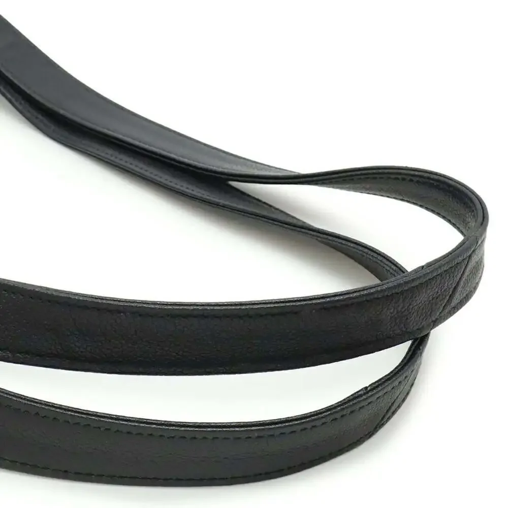 CHANEL Black Leather Shoulder Bag